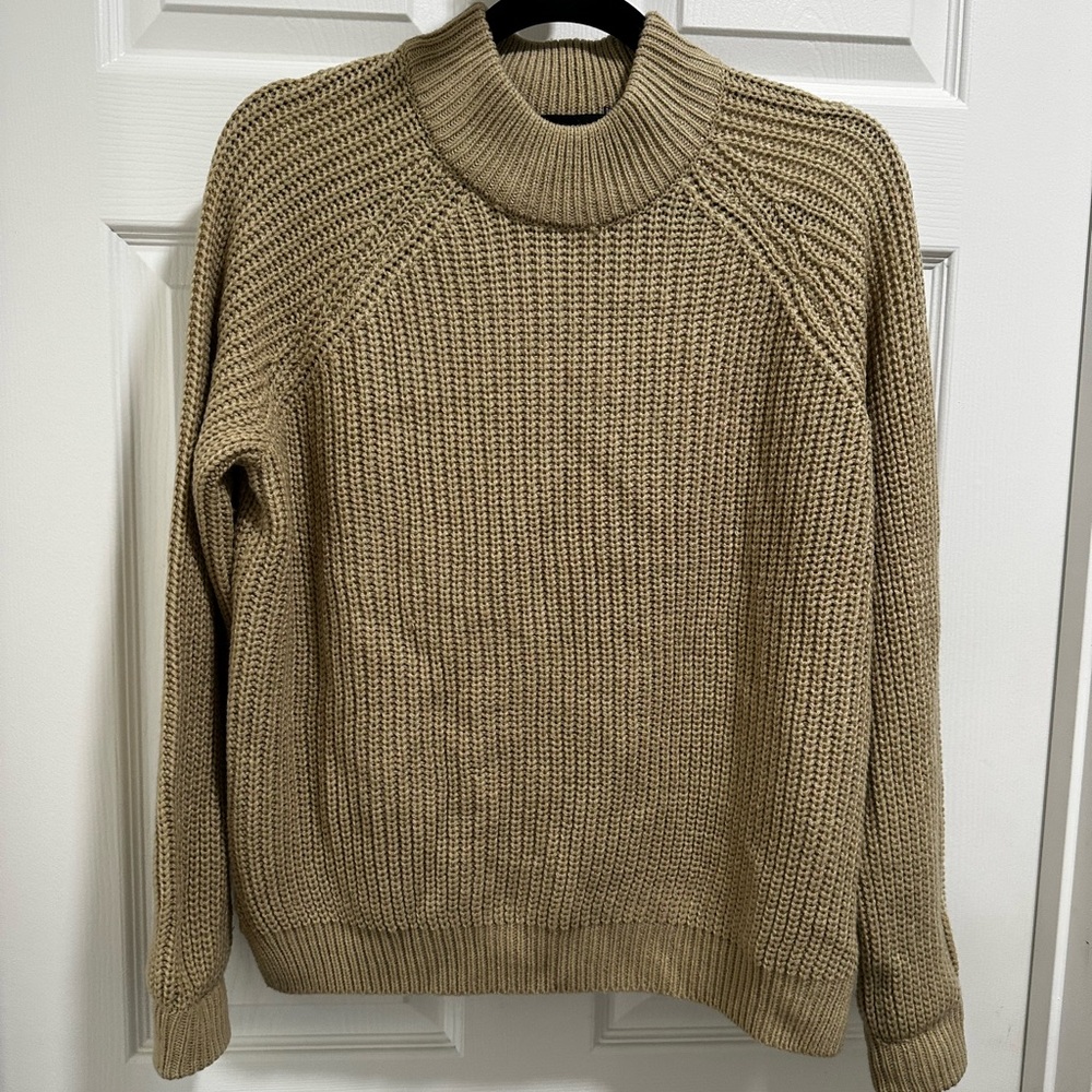 Beautiful Vero Moda Tan Beige Knit Sweater